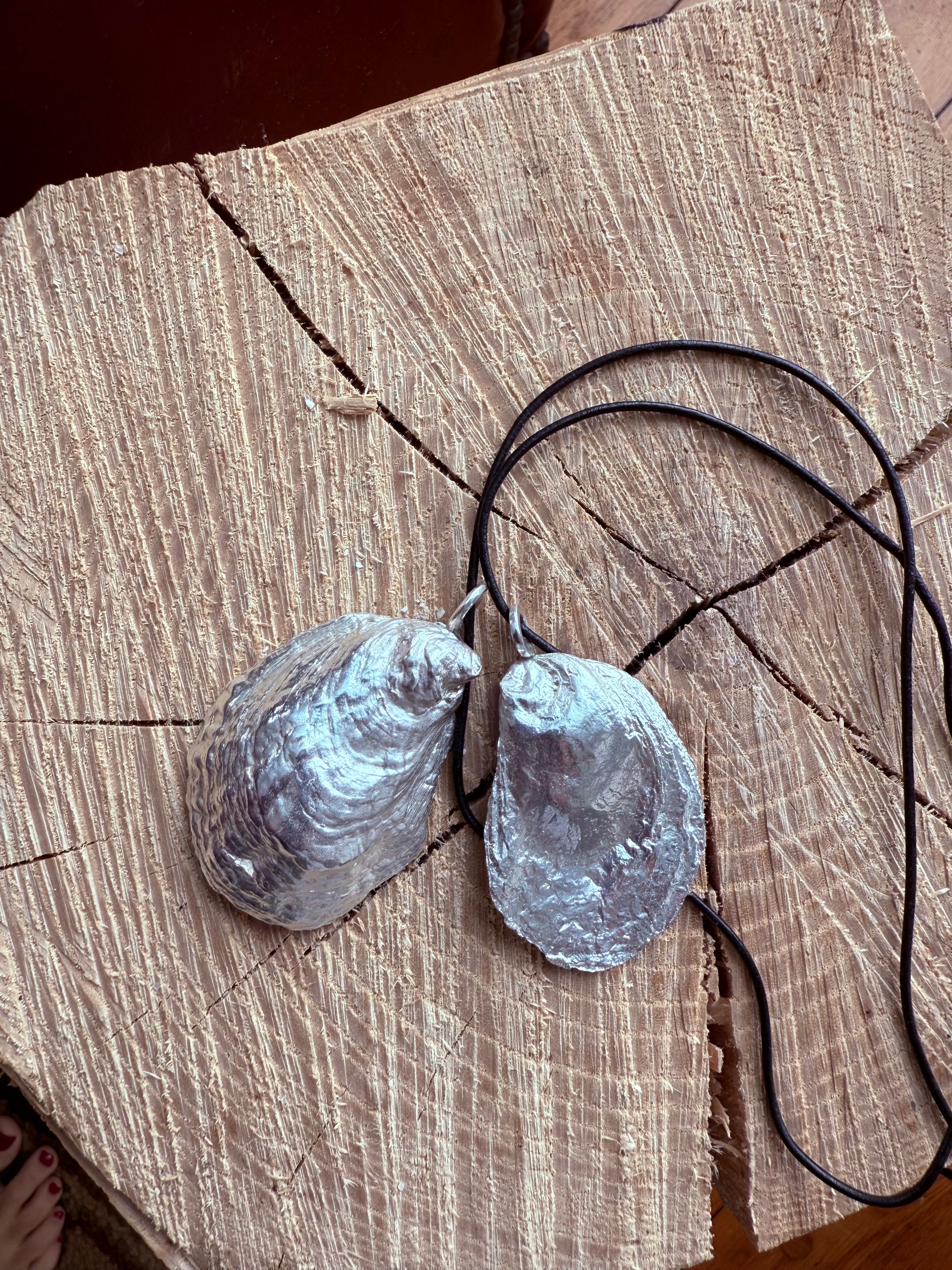 THE OYSTER IS YOUR WORLD Pendant